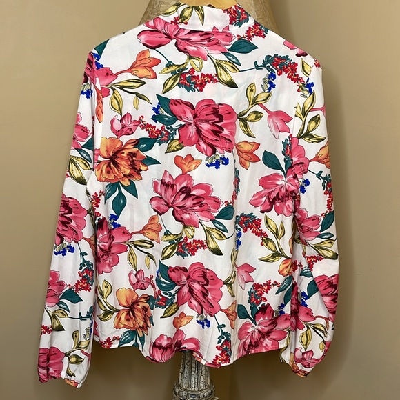 SHEIN Bow Tie Pink Multicolor Flower Blouse Size XL - Picture 11 of 12